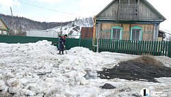 Подтопленные дома и люди в рыбацких сапогах: что происходит в Аше