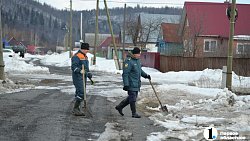 Подтопленные дома и люди в рыбацких сапогах: что происходит в Аше