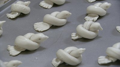 В Свято-Симеоновском соборе испекли 250 «жаворонков» к празднику