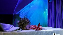 Тюменский театр кукол учит челябинцев не бояться монстра под кроватью