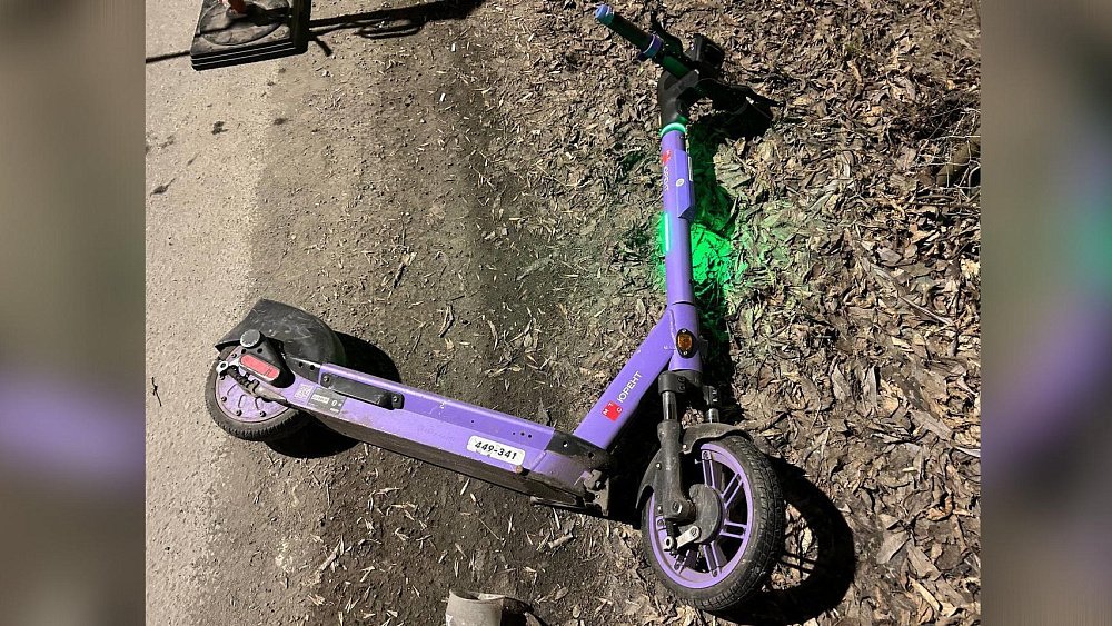 В Челябинске водитель Mitsubishi сбила подростка на самокате