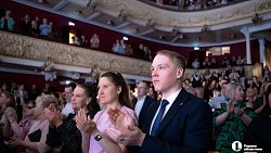 Мировая премьера Челябинского театра оперы и балета сорвала первые аплодисменты