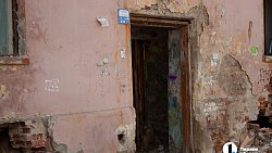 Когда-то здесь жили люди: что скрывает заброшка на Свердловском проспекте в Челябинске