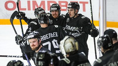 Хоккейный клуб «Челмет» разгромил «Молот» во втором матче плей‑офф ВХЛ