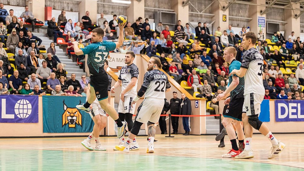 Гандбольный клуб «Динамо-Сунгуль» сыграл вничью с ЦСКА в последнем матче Суперлиги