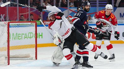 Хоккейный клуб «Металлург» с поражения стартовал в Кубке Гагарина