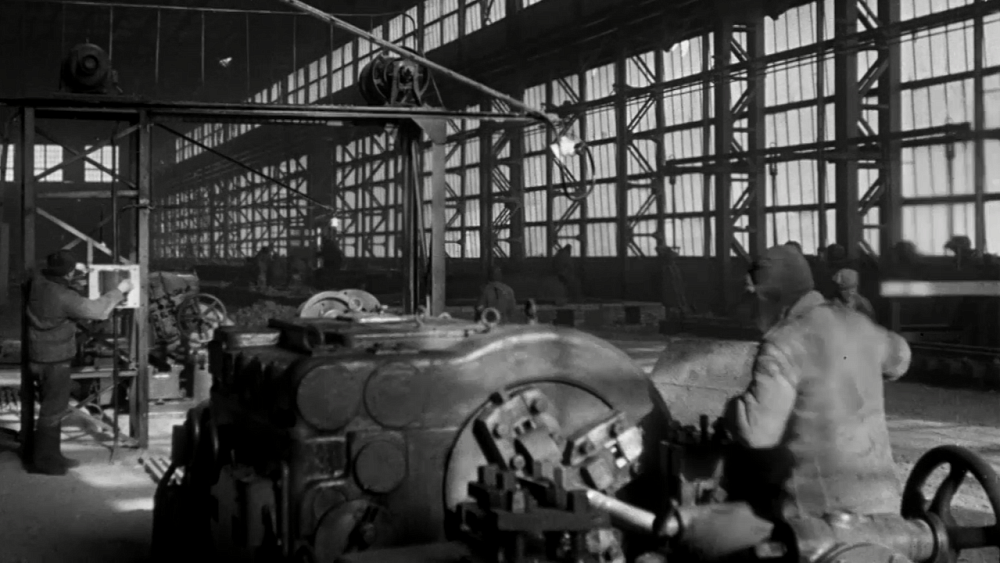 Перед Великой Отечественной войной проводили ревизию предприятий Челябинской области