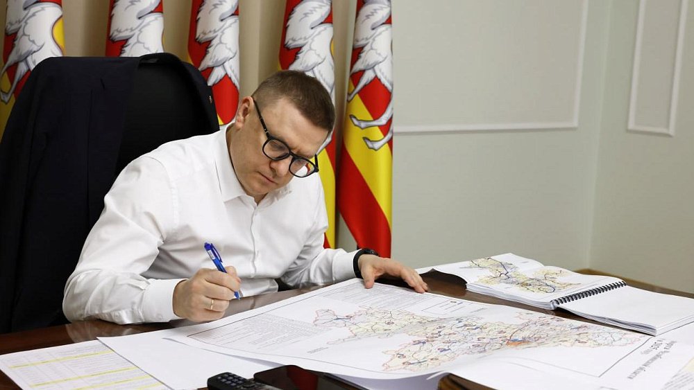 Губернатор Алексей Текслер поставил задачи южноуральским дорожникам на строительный сезон