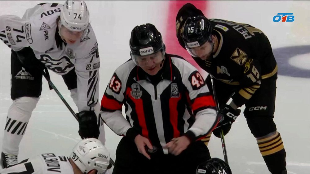 Хоккейная драма во Владивостоке: «Трактор» уступает «Адмиралу» в овертайме