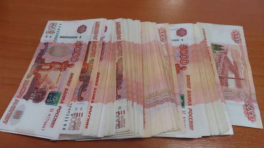 Челябинские таможенники пресекли попытки вывоза и ввоза незадекларированных денежных средств