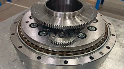 Челябинские инженеры заменили импортный редуктор в роботах на собственную разработку