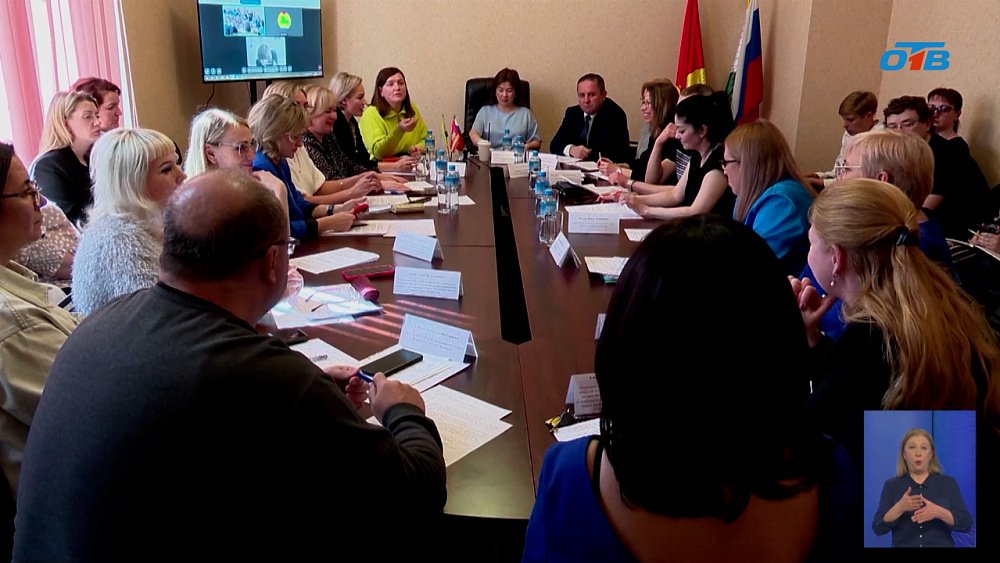 Проект «Вызов»: консилиум специалистов помогает семьям воссоединиться и обрести надежду