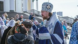 Православные Челябинска встретили Благовещение