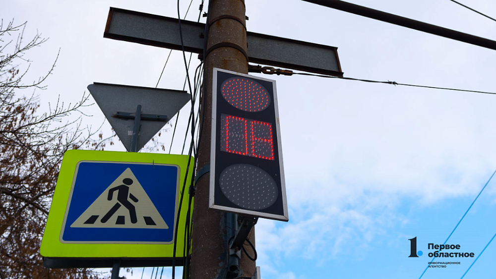 Водитель погрузчика из Челябинска получит миллионный счет за порванные провода