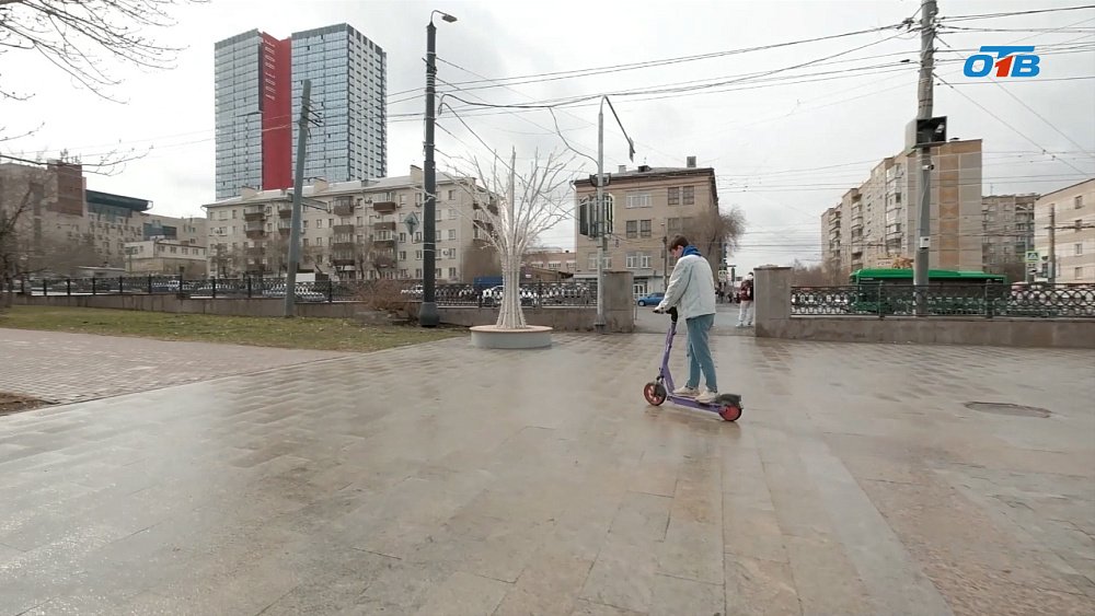 «Медленные зоны» и новые правила для кикшеринга