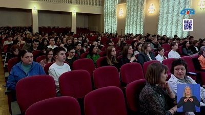 Семейные истории о войне ожили на сцене