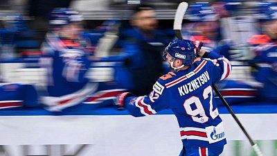 Хоккеист Евгений Кузнецов и питерский СКА расторгли контракт