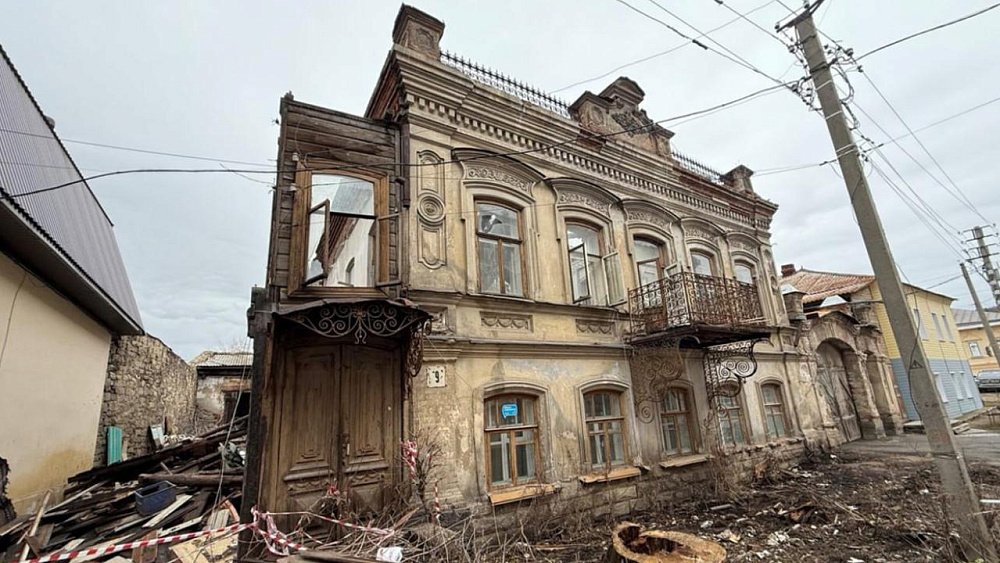 В Миассе остановили незаконное разрушение исторического здания