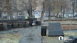 На Челябинск обрушился апрельский снегопад