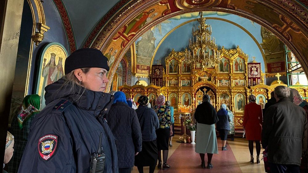 Свыше 18 тысяч человек посетили храмы в Вербное воскресенье в Челябинской области