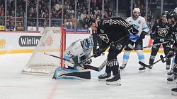 Этот «Трактор» скучать не даст — безнадежно уступал, но вновь выиграл у минского «Динамо»