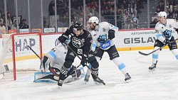 Этот «Трактор» скучать не даст — безнадежно уступал, но вновь выиграл у минского «Динамо»