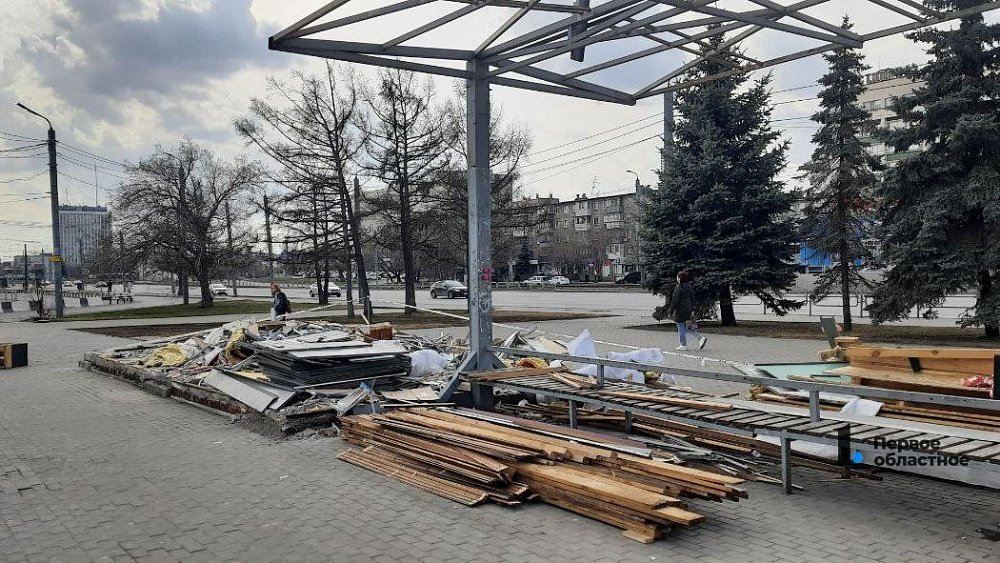 Киоски, снесенные у вокзала в Челябинске, располагались там незаконно
