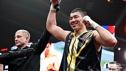 Боксер Сергей Ковалев победой нокаутом завершил свою профессиональную карьеру