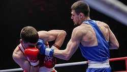 Челябинские боксеры завоевали семь медалей на Кубке Танкограда — 2025