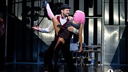 В Челябинске показали трагикомедию о слепом музыканте, мечтающем о любви