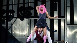 В Челябинске показали трагикомедию о слепом музыканте, мечтающем о любви