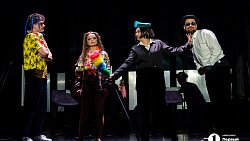 В Челябинске показали трагикомедию о слепом музыканте, мечтающем о любви