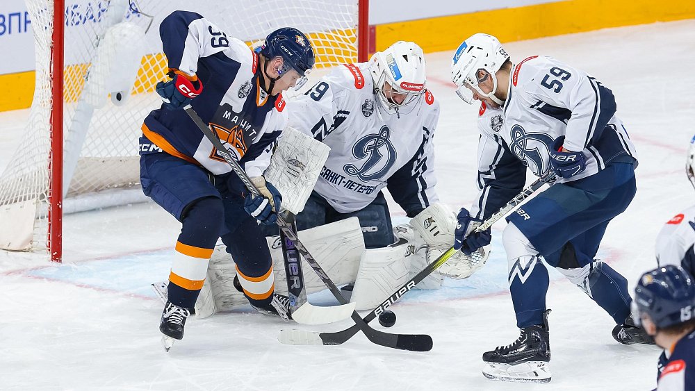 Хоккеисты «Магнитки» проиграли питерскому «Динамо» и завершили сезон в ВХЛ