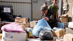 «Детки мои»: бабушка Байрамбике из Челябинска помогает бойцам в память о погибшем сыне