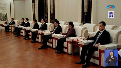 Губернатор провел встречу с руководством провинции Ляонин