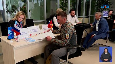 В Челябинске прошла агроярмарка вакансий для бойцов СВО