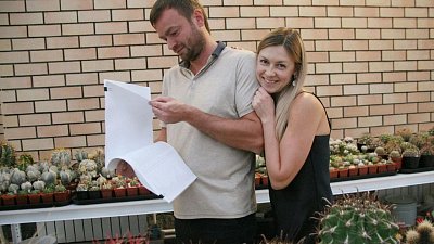 Челябинец выводит гибриды кактусов в домашней оранжерее