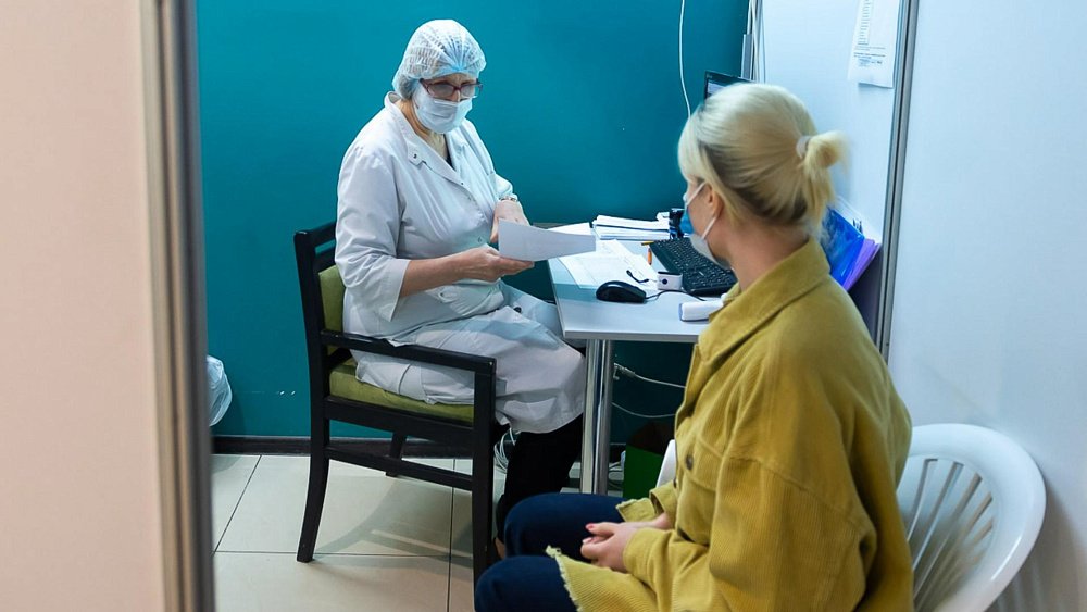 Какие прививки вам нужны и в какие мифы о них не надо верить