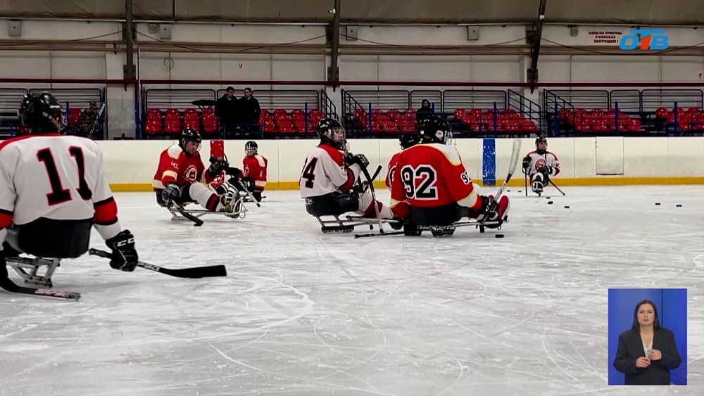 В Чебаркуле провели открытую тренировку по следж-хоккею для ветеранов СВО