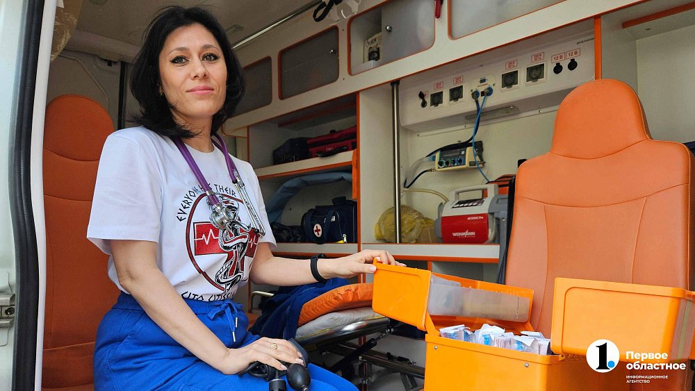 Вызовы бывают разные: как работает фельдшер скорой помощи в пригороде Челябинска