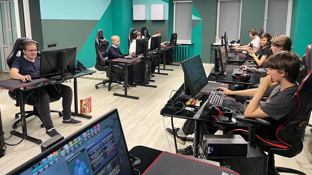 Челябинские киберспортсмены спортшколы «ЧТЗ» выступили в крупном онлайн‑турнире