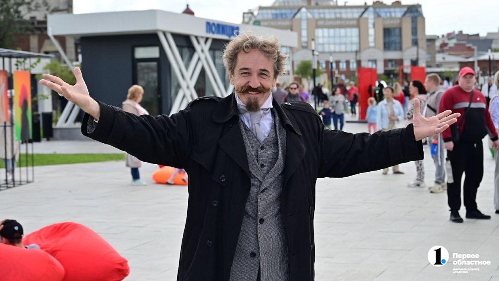 Актеры покажут театральные эскизы на улицах Челябинска