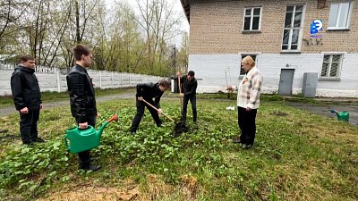 Миасские промышленники озеленяют родной город