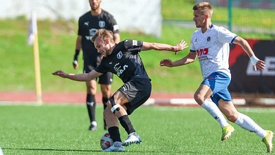 Миасское «Торпедо» завершило вничью матч с «Ленинградцем» во Второй лиге