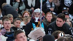 Болельщики «Трактора» не расстроились из‑за поражения команды в Москве