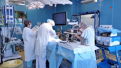 Два онкохирурга из Челябинска прошли обучение в известной клинике Южной Кореи