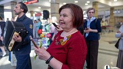 Челябинцы закружились в «Вальсе Победы» на вокзале