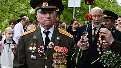 «Маршрут Памяти»: Челябинск почтил память героев Великой Отечественной войны