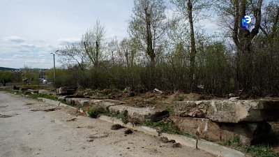 В Миассе началась реконструкция столетнего обелиска