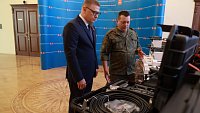 Губернатор Челябинской области передал военнослужащим 19‑го танкового полка квадрокоптеры